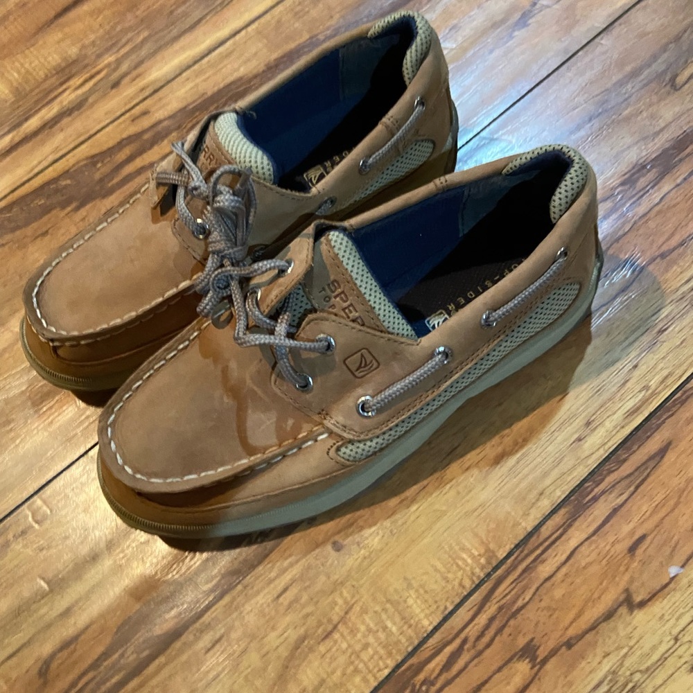 Boys Sperry boat shoes very good condition see photos
